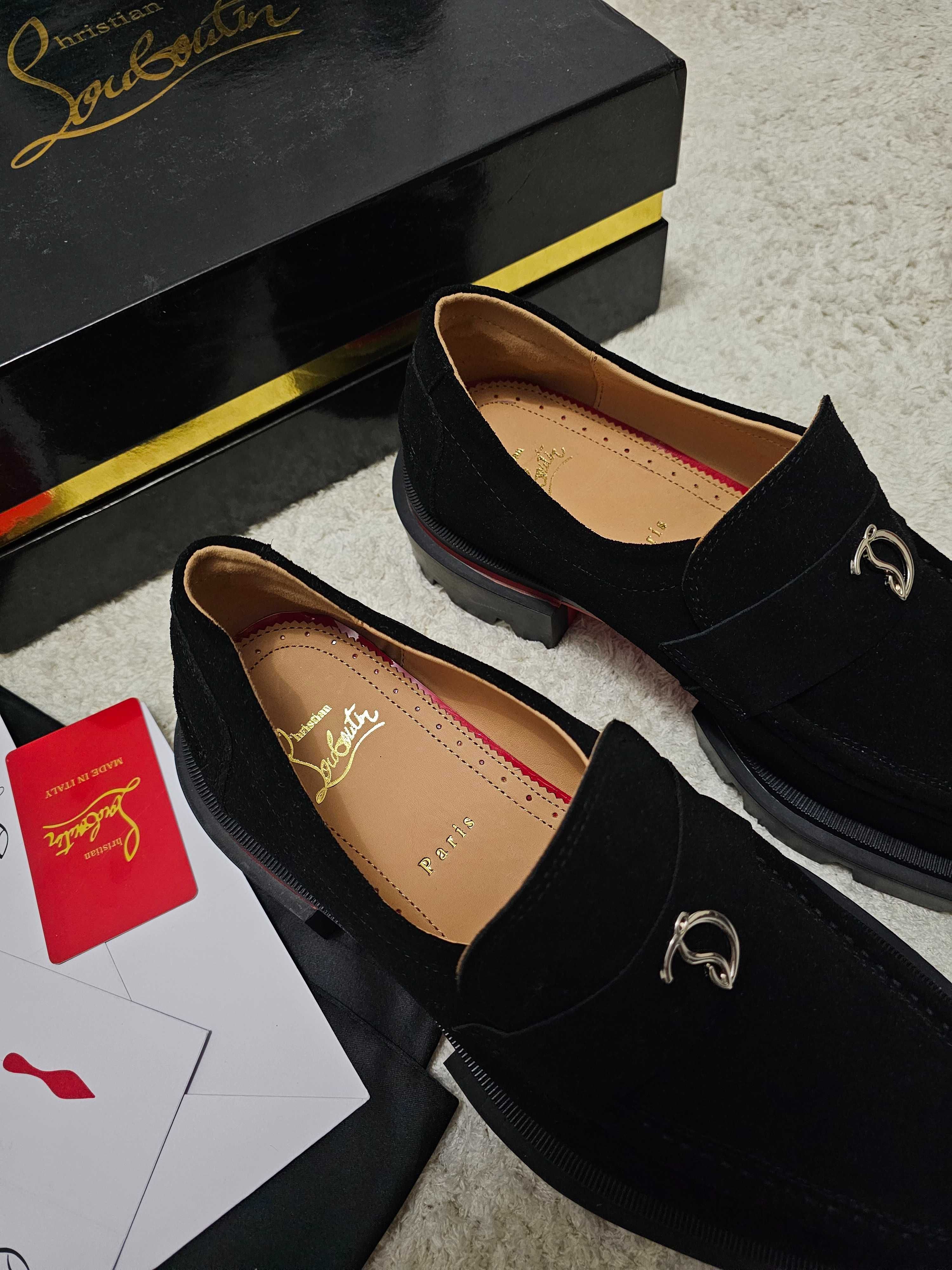 Pantofi Christian Loubutin, marimi 42,43, piele, loafer Premium