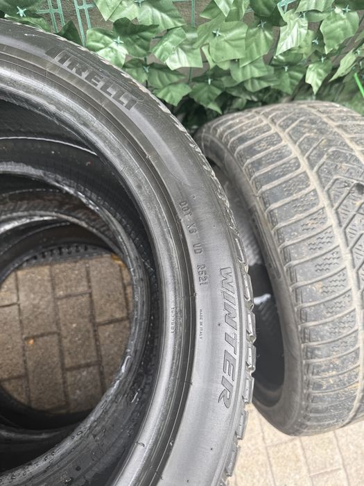 Anvelope iarna - Pirelli winter Sottozero 3 -245/40 R18