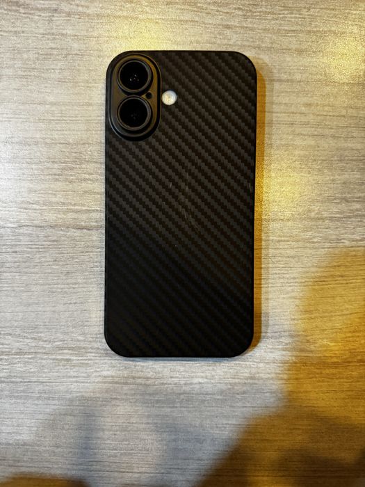 Продам iPhone 16 128gb akb 93