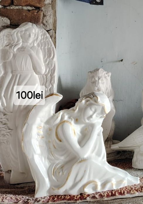 Monumente funerare /crucii