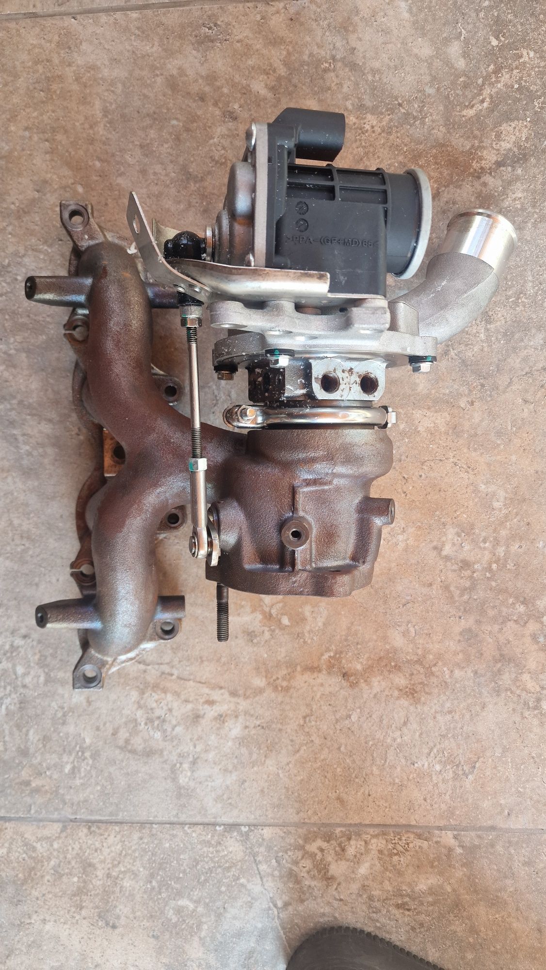 Турбо за VOLVO V40 II 1.6 T2 TURBO