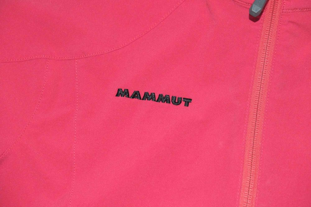 Mammut оригинален мъжки софтшел M размер, без забележки