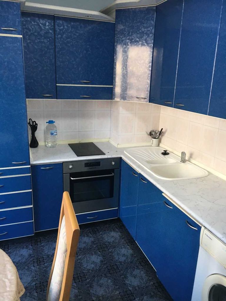 Дава се под наем Тристаен апартамент в Варна, Левски - 65 кв.м за 510 € - Снимка #4