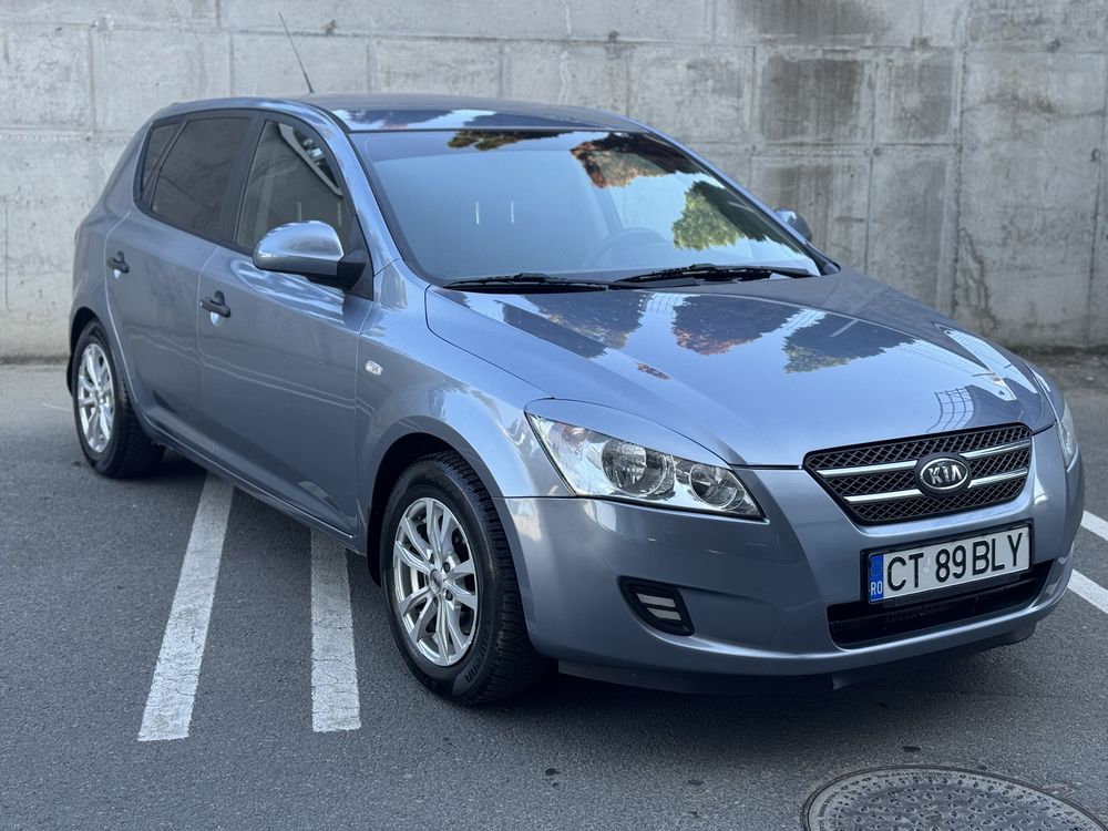 Kia Ceed 1.6 benzina 125cp/Clima/Camera masalier