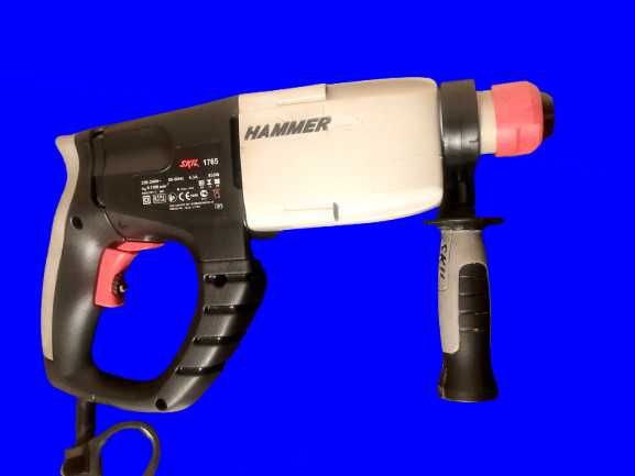 Цена - 60€. НОВ - Перфоратор Skil Masters 1765 950W Брезентова чанта