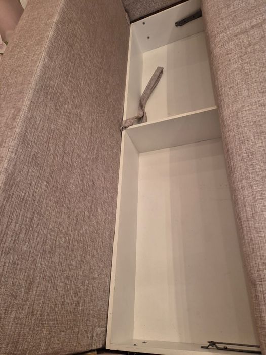 Продам диван и два кресла