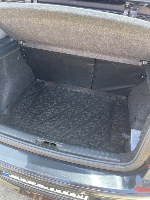 Bmw seria 1 automata , motor 2000 , an 2007