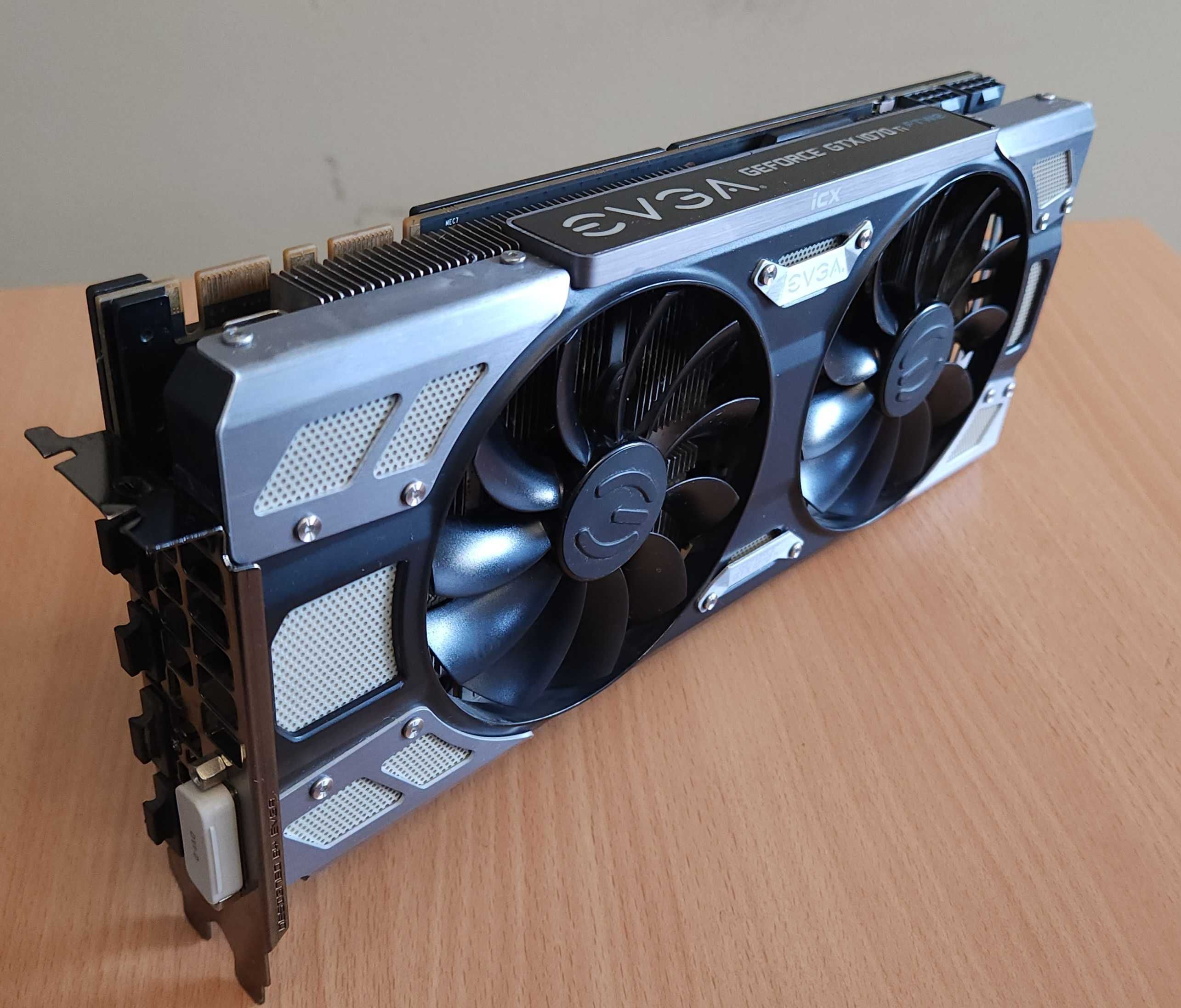 Видео карта Evga 1070ti 8 GB