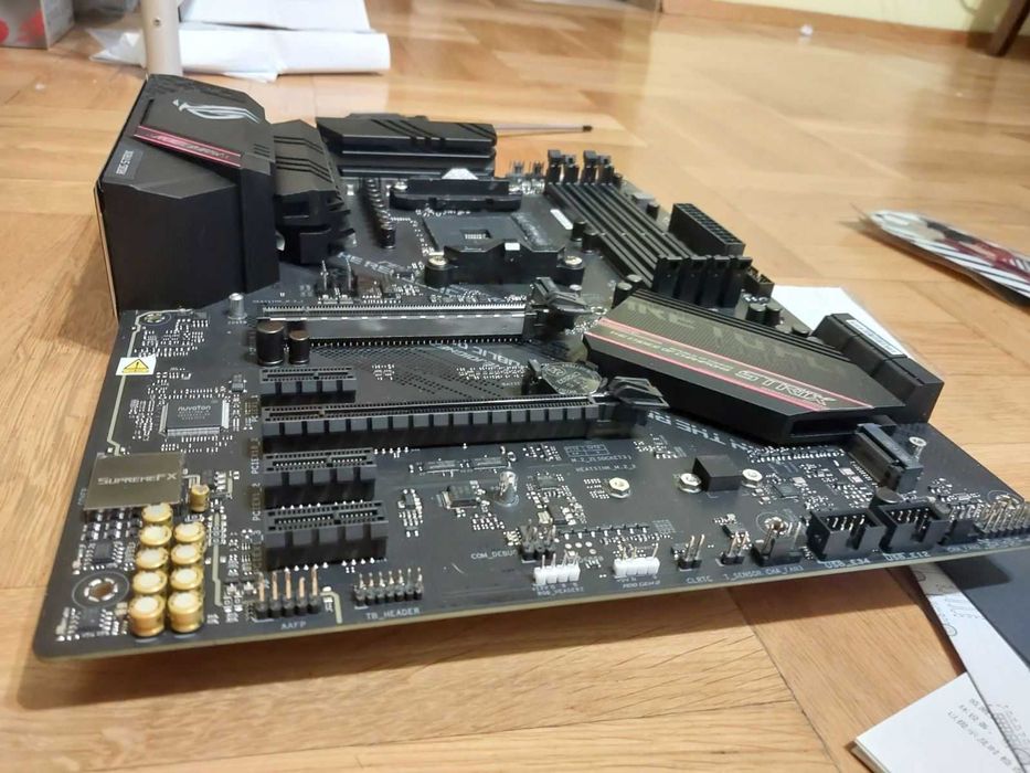 Asus ROG StriX B550-F Gaming Wi-Fi II