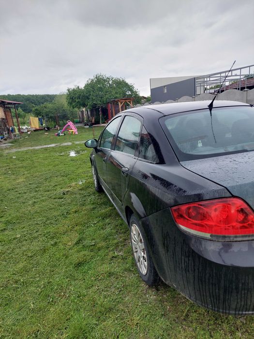 Vînd Fiat Linea 1.4