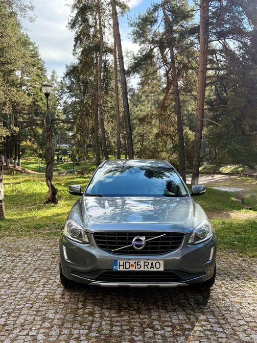 Volvo XC 60 *2.4 D4* 4x4