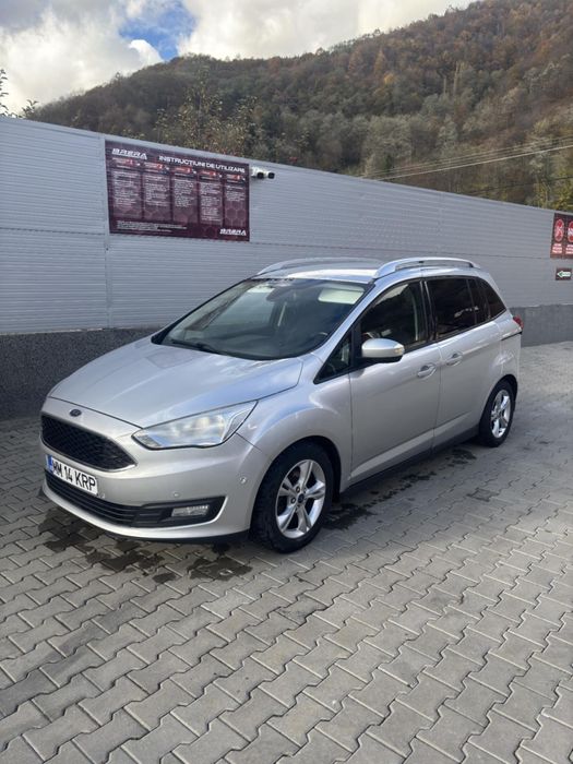 Vând Ford Grand C Max