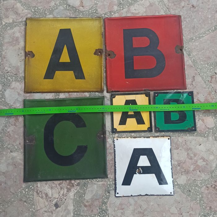 Емайлирани табели 3