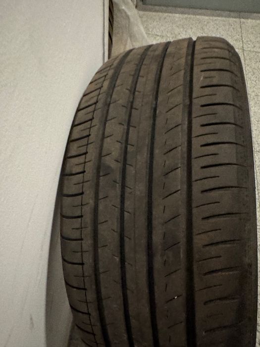 4 Cauciucuri VARA Yokohoma 2023 utilizate o vara
