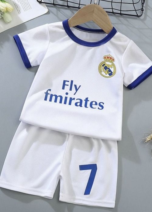 Форма футбольная для малышей