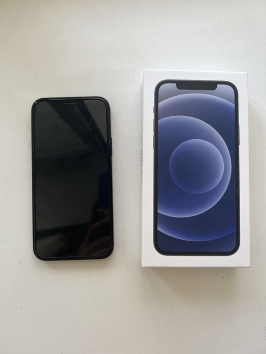 Продам IPhone 12