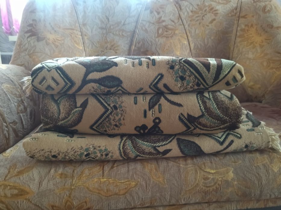 Дивандэк  тройка.