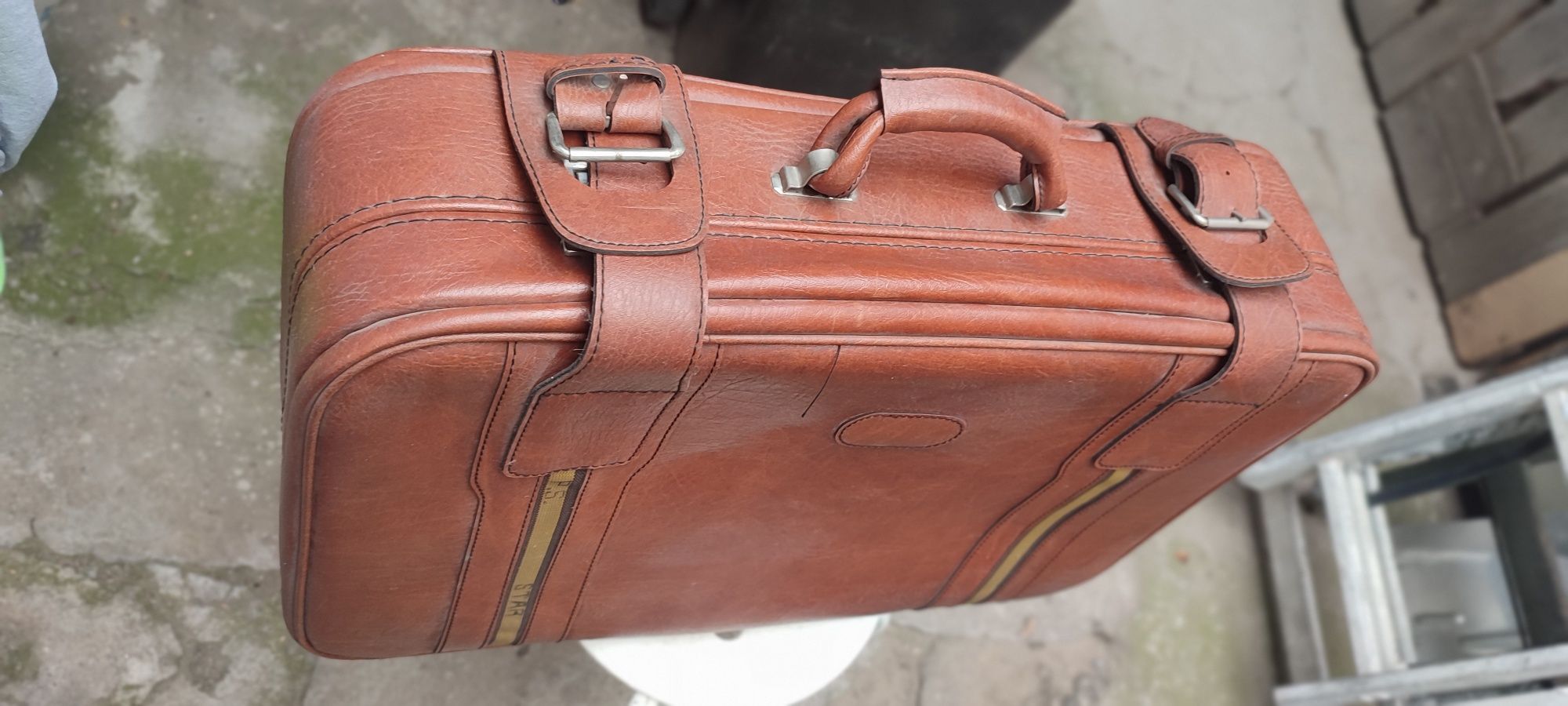 Oferta Geamantan/ valiză vintage - piele - XL