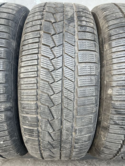 4 бр. зимни гуми 255/55/20 Continental RSC DOT 2319 6 mm