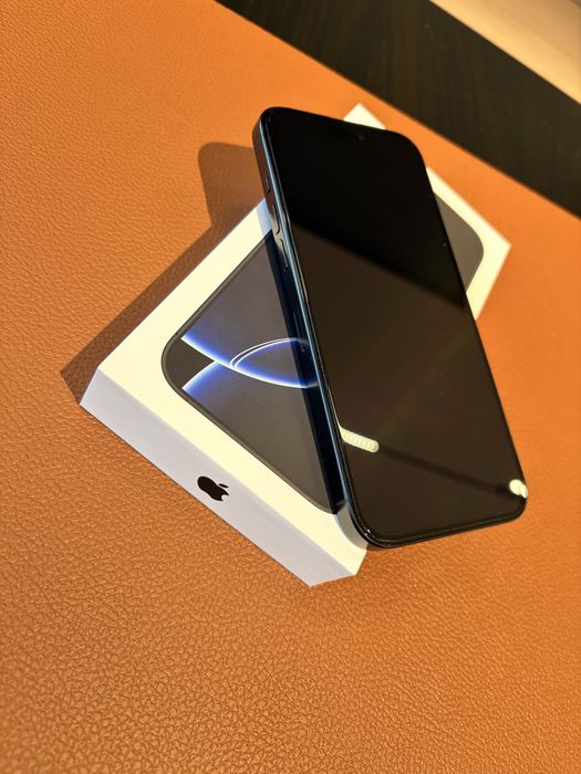 iPhone 16 PRO MAX 256GB Black Titanium 16 luni Garantie