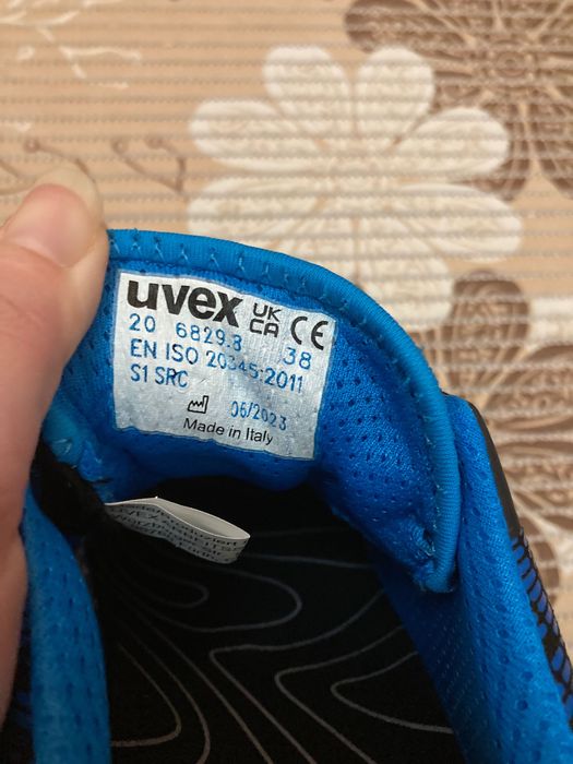 Bocanci protecție Uvex