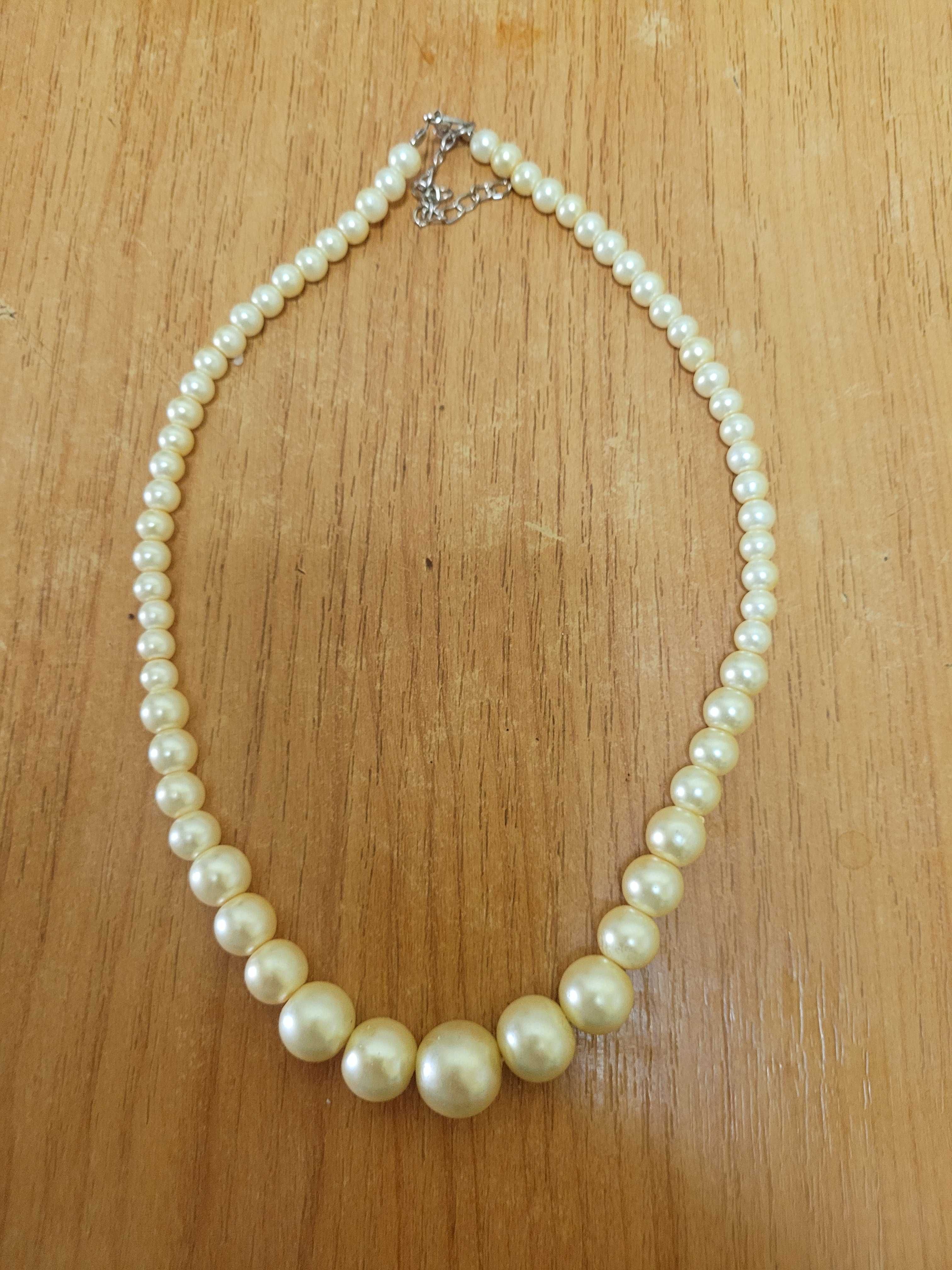 Bijuterii vintage cu perle