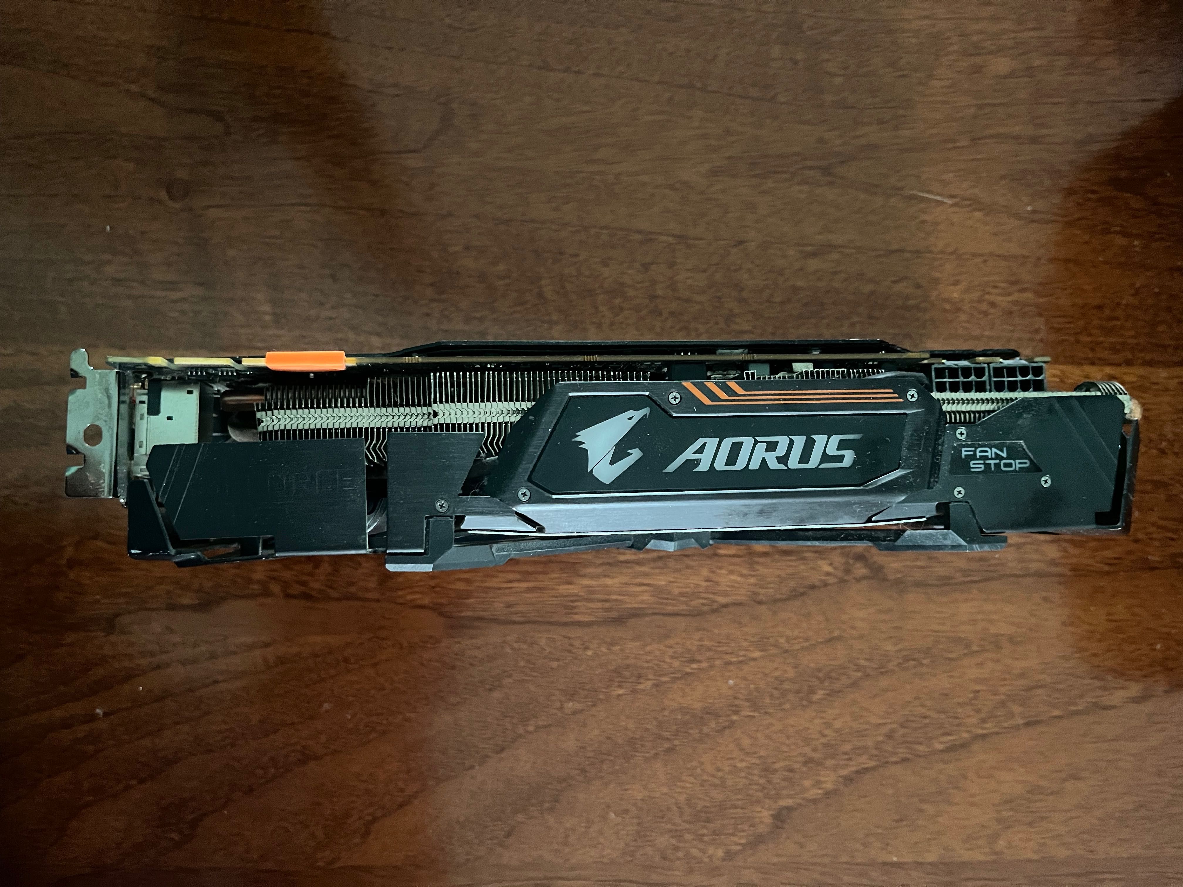 Продам видеокарту AORUS GTX 1080ti 11 gb