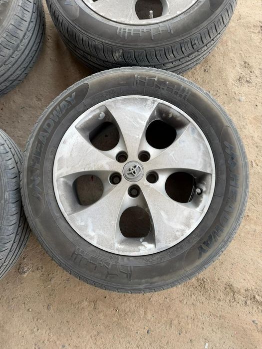 Балон с дисками 17 размер альфард состояния отличное