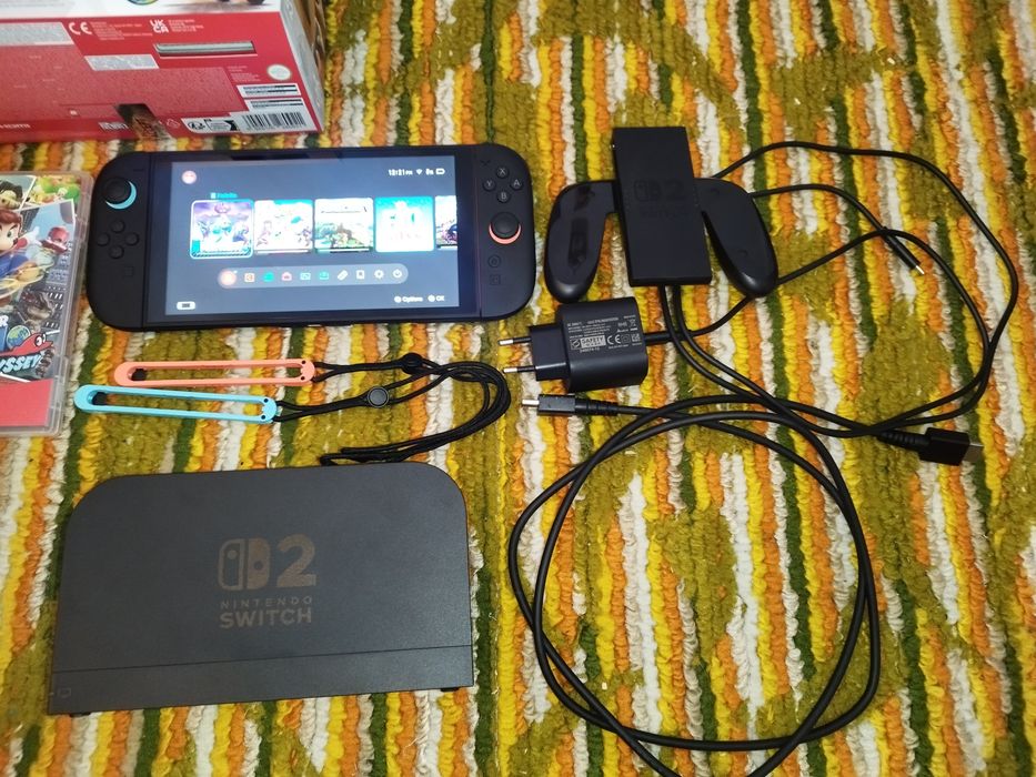 Nintendo Switch 2 – ca nou, 3 jocuri + accesorii – doar 2300 lei