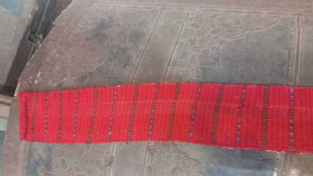 Червен  колан за Кюстендилска носия