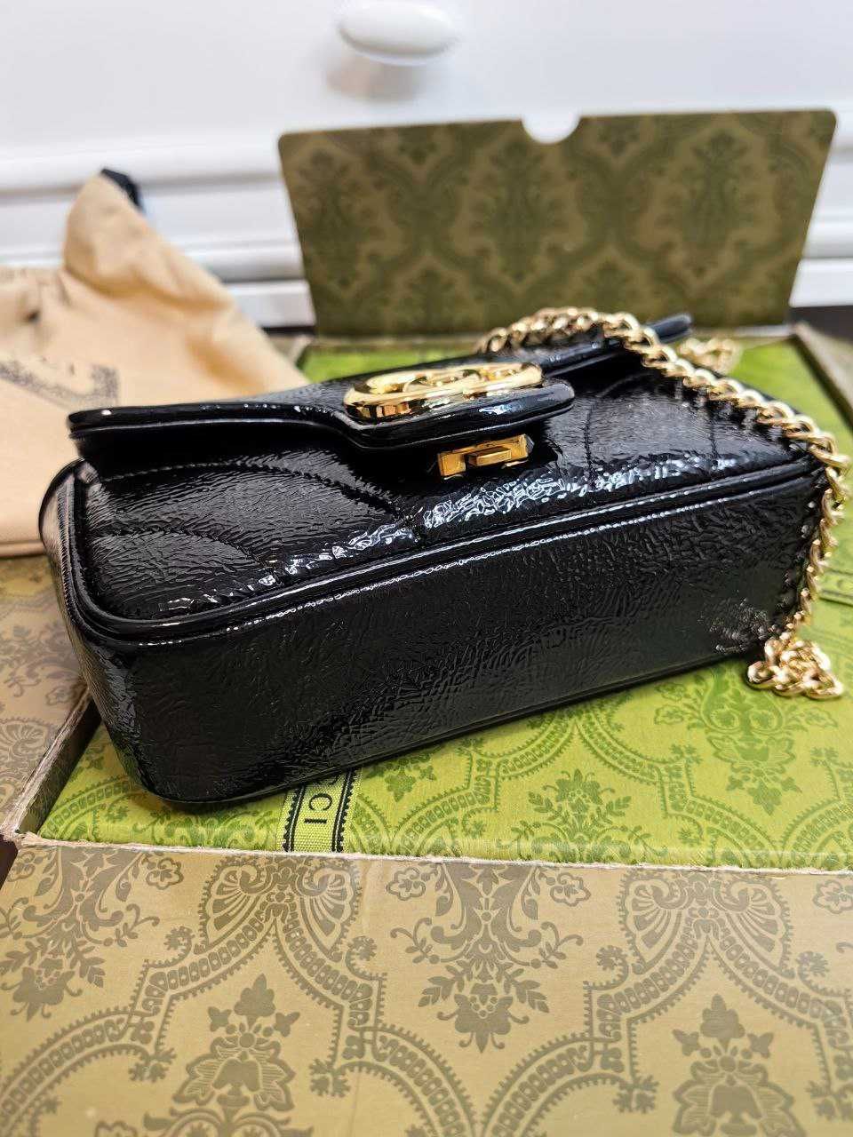 Дамска Чанта GUCCI GG MARMONT SUPER Mini Bag 100% Leather