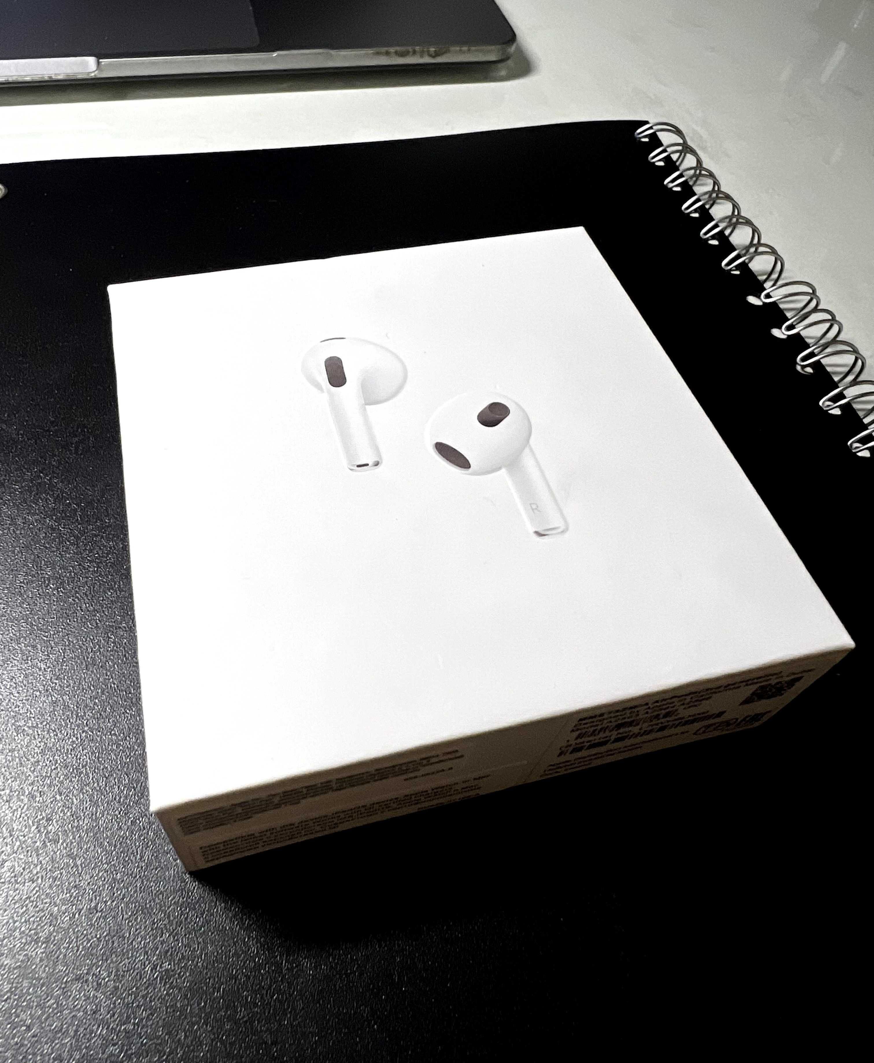 AirPods 3 (3rd generation)