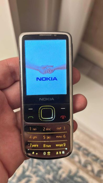 Продам мобильник Nokia 6700 (РЕТРО телефон)