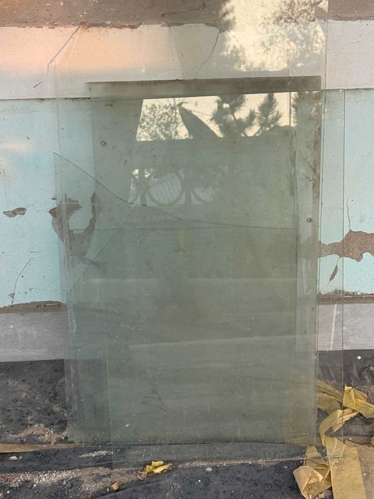 Стекла разных размеров ОТДАДИМ ДАРОМ