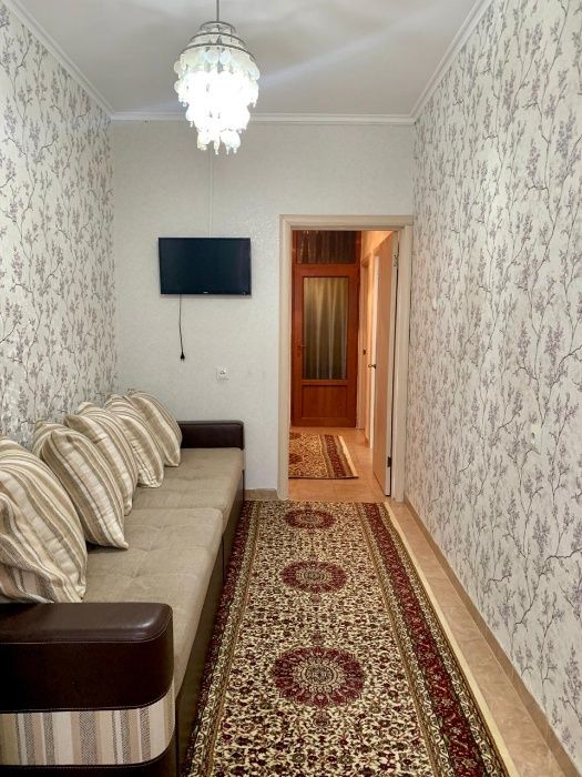 Сдам 2 км. квартиру, в центре