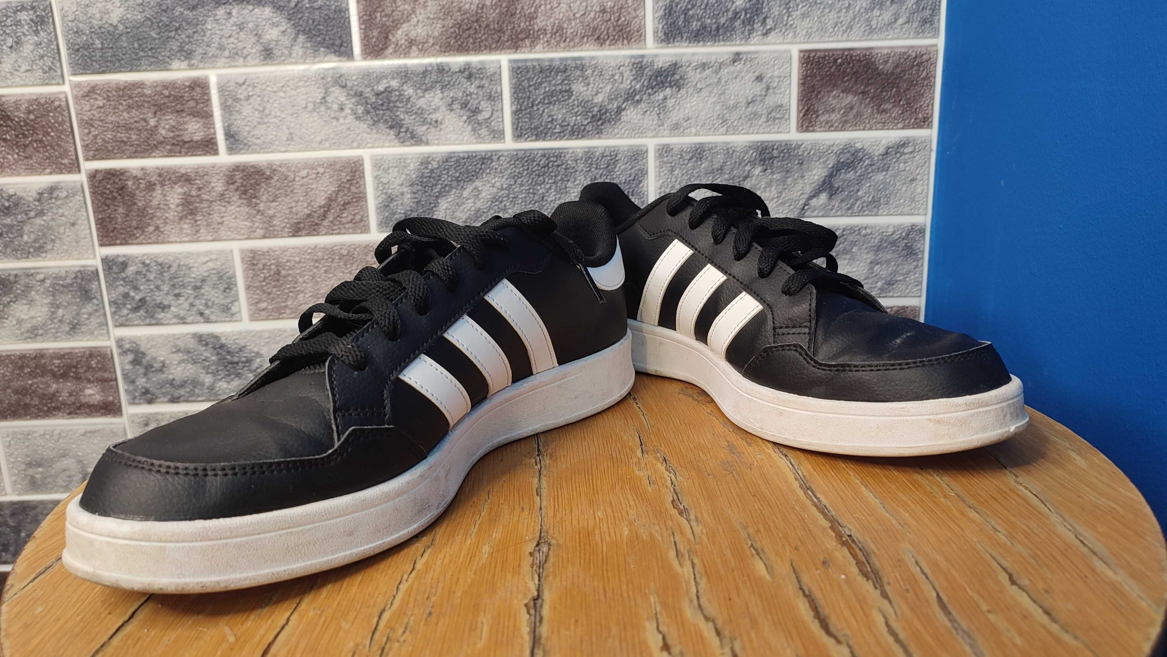 Оригинални мъжки маратонки ADIDAS BREAKNET