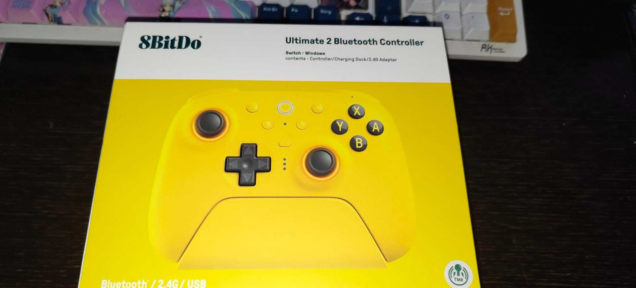 8Bitdo Ultimate 2 Bluetooth контролер (актуализация на TMR джойстик)