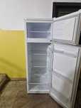 Frigider functional- necesita schimbare piesa pe viitor