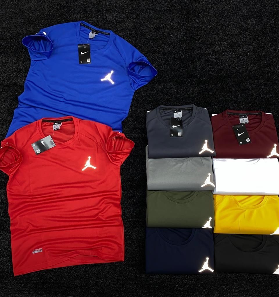 Мъжки тениски Nike и други.