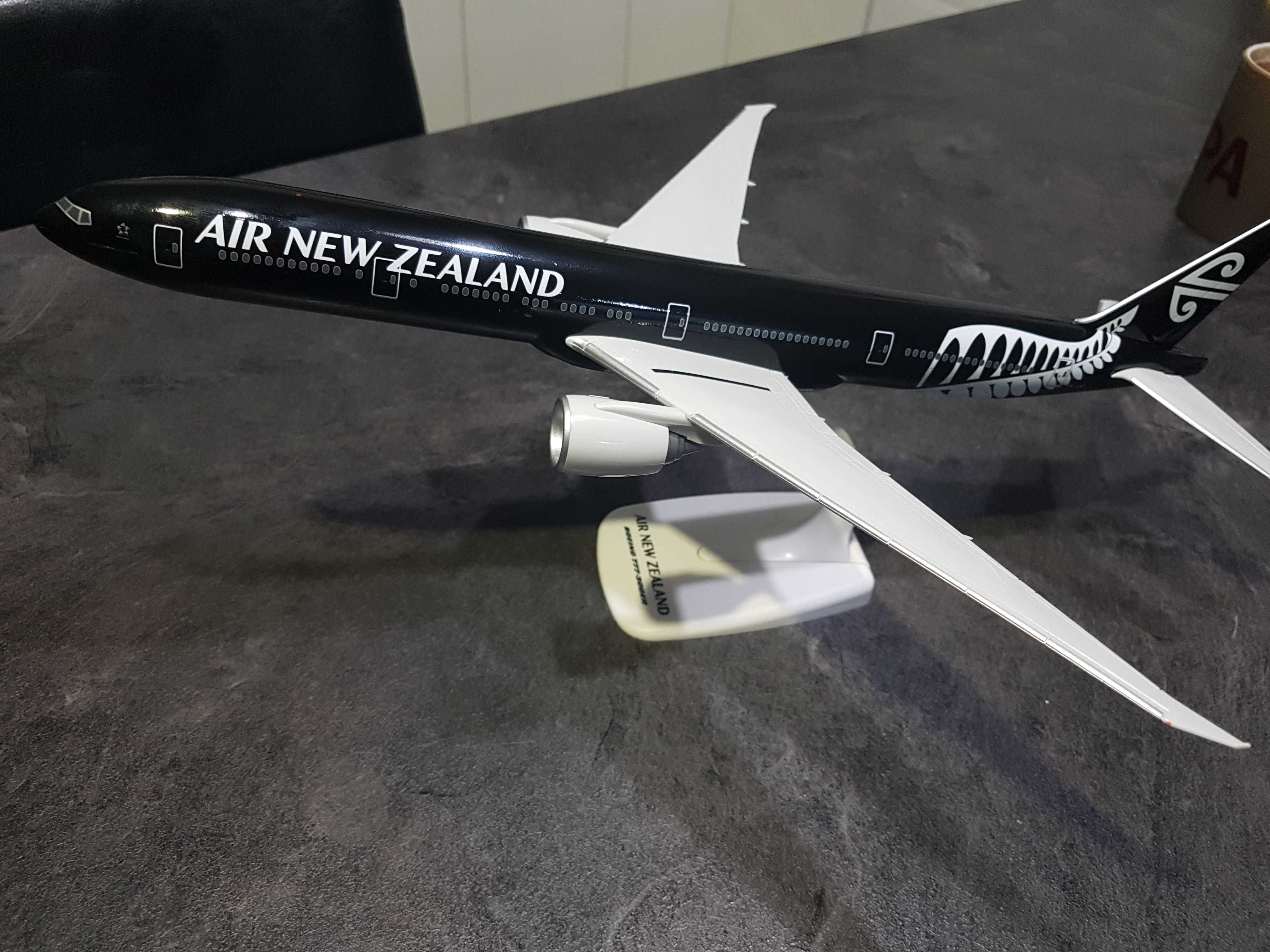 Macheta avion Air New Zealand | Decoratie | Perfect pt cadou