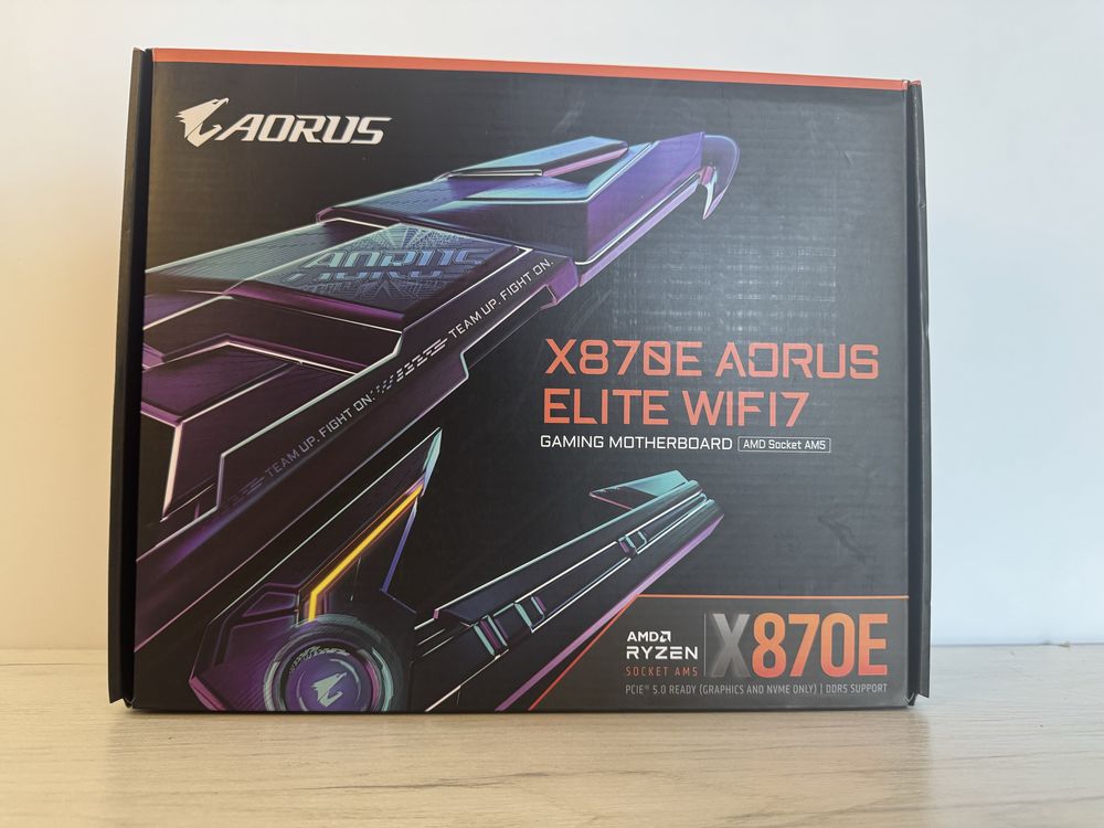 Gigabyte X870E Aorus Elite Wifi7