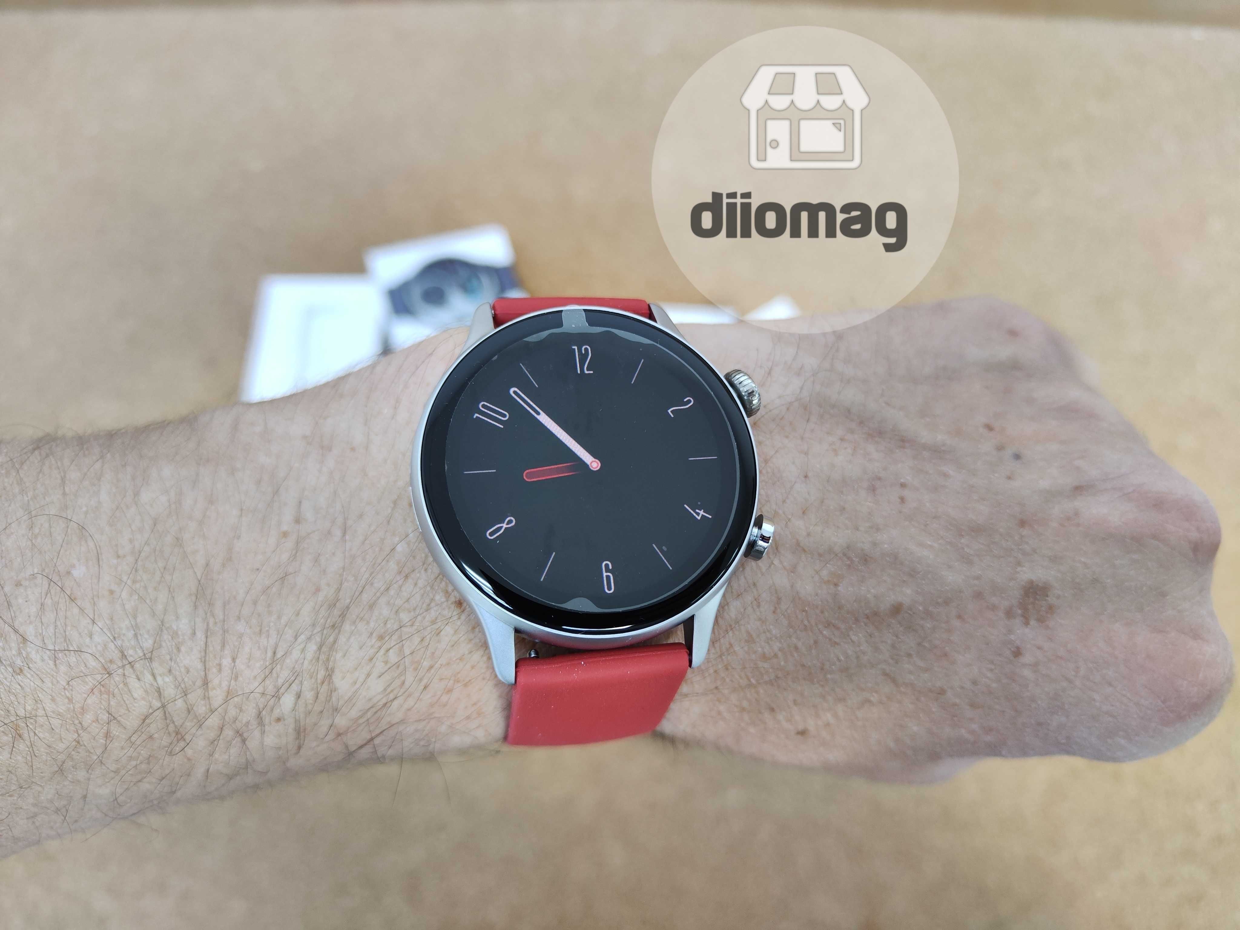 Ceas smartwatch i30 Pro AMOLED HD cu AOD -bateria tine pana la 15 zile