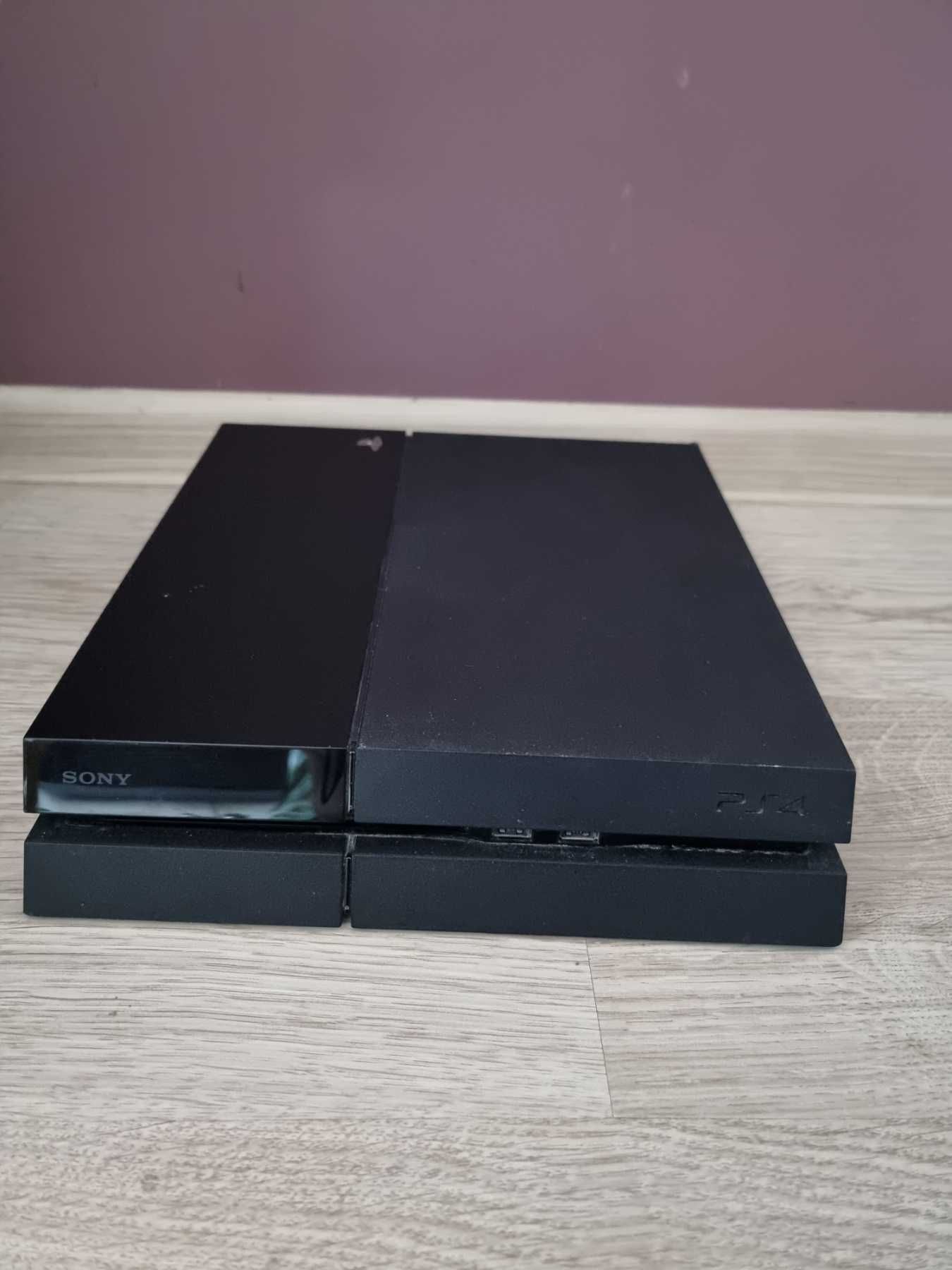 Playstation 4, Плейстейшън 4 и PSVR