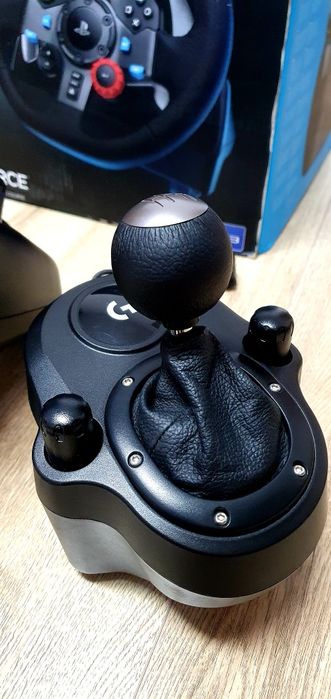 Gaming Volan Logitech G29 Volan+pedal+schimbător+adapter 

Funcționeaz