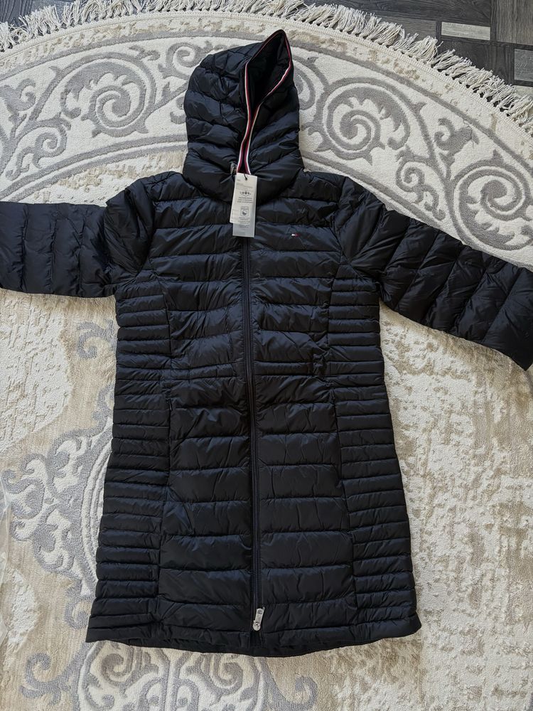 Продам новую куртку Tommy Hilfiger