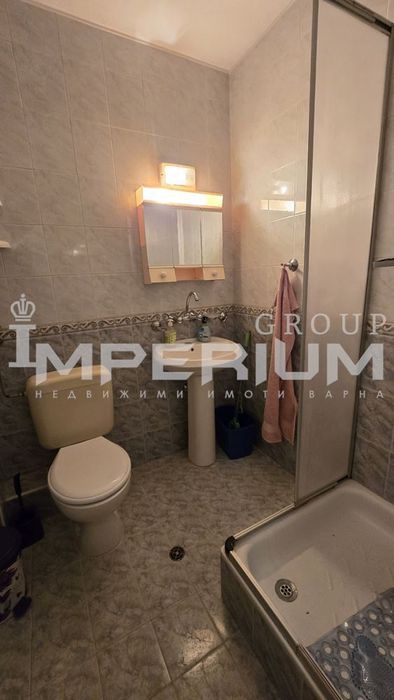 Дава се под наем Двустаен апартамент в Варна, Окръжна болница - 65 кв.м за 357 € - Снимка #11