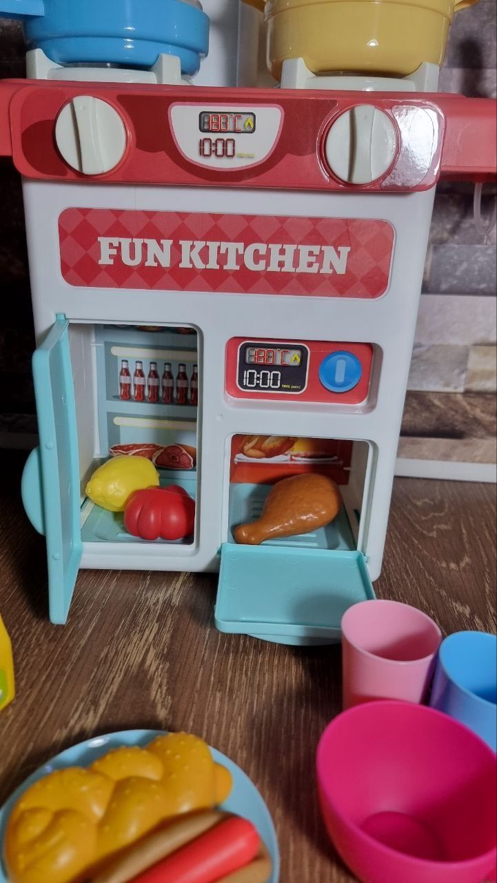 Qizaloqlar uchun Oshxona nabor 50sm ovozlari bor