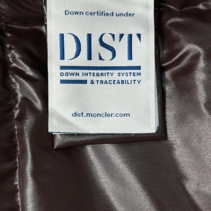 Geaca Moncler , calitate premium , pe comanda , noua , L