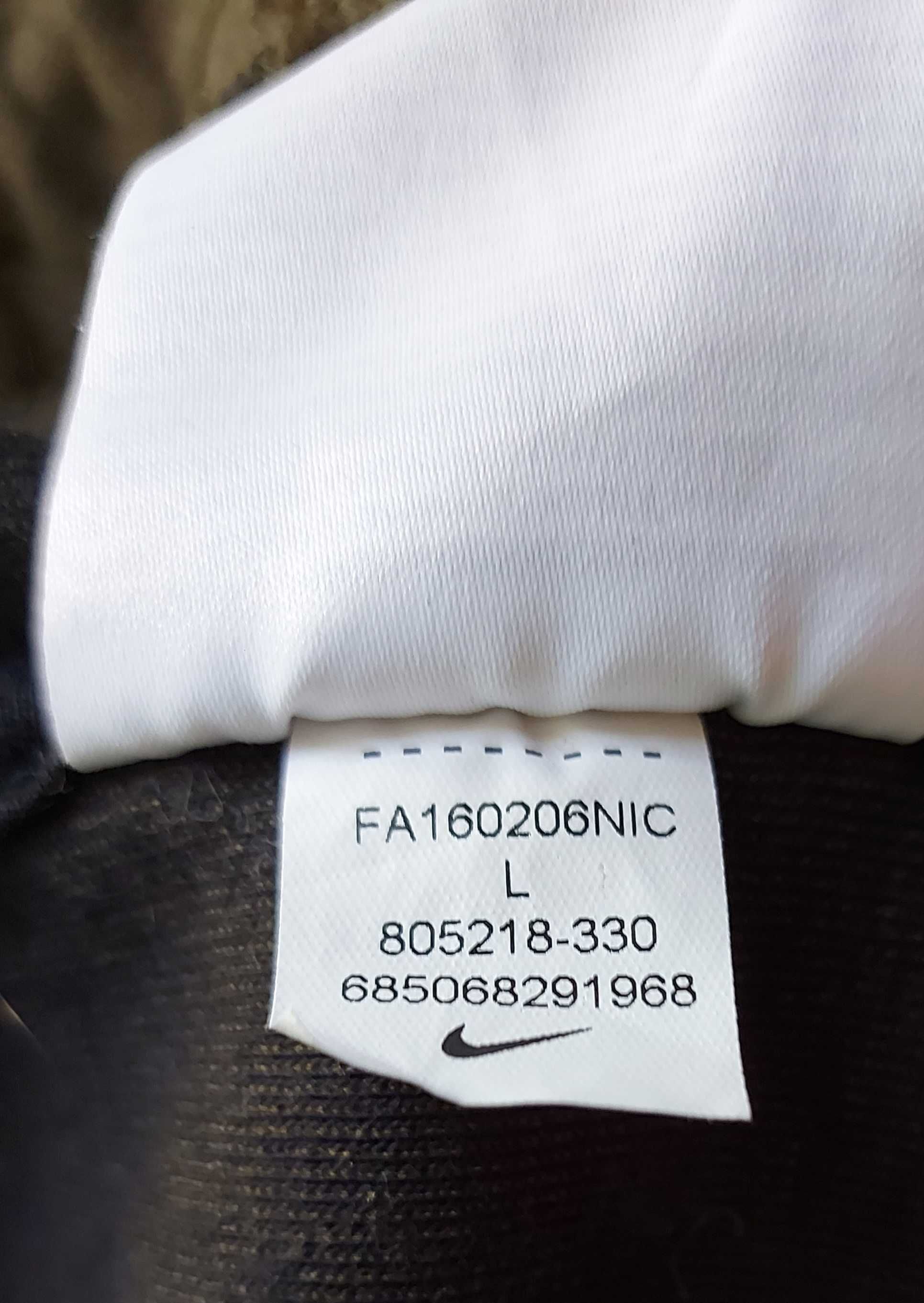 Nike tech fleece размер L 32 34 , Мъжко долнище kaто ново ,топ модел