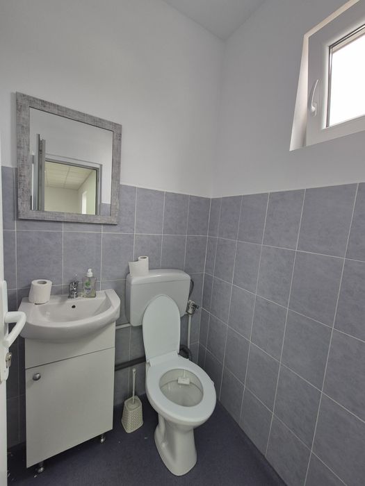 Birou - spatiu comercial  100 m2 la 3 min de centrul Sucevei